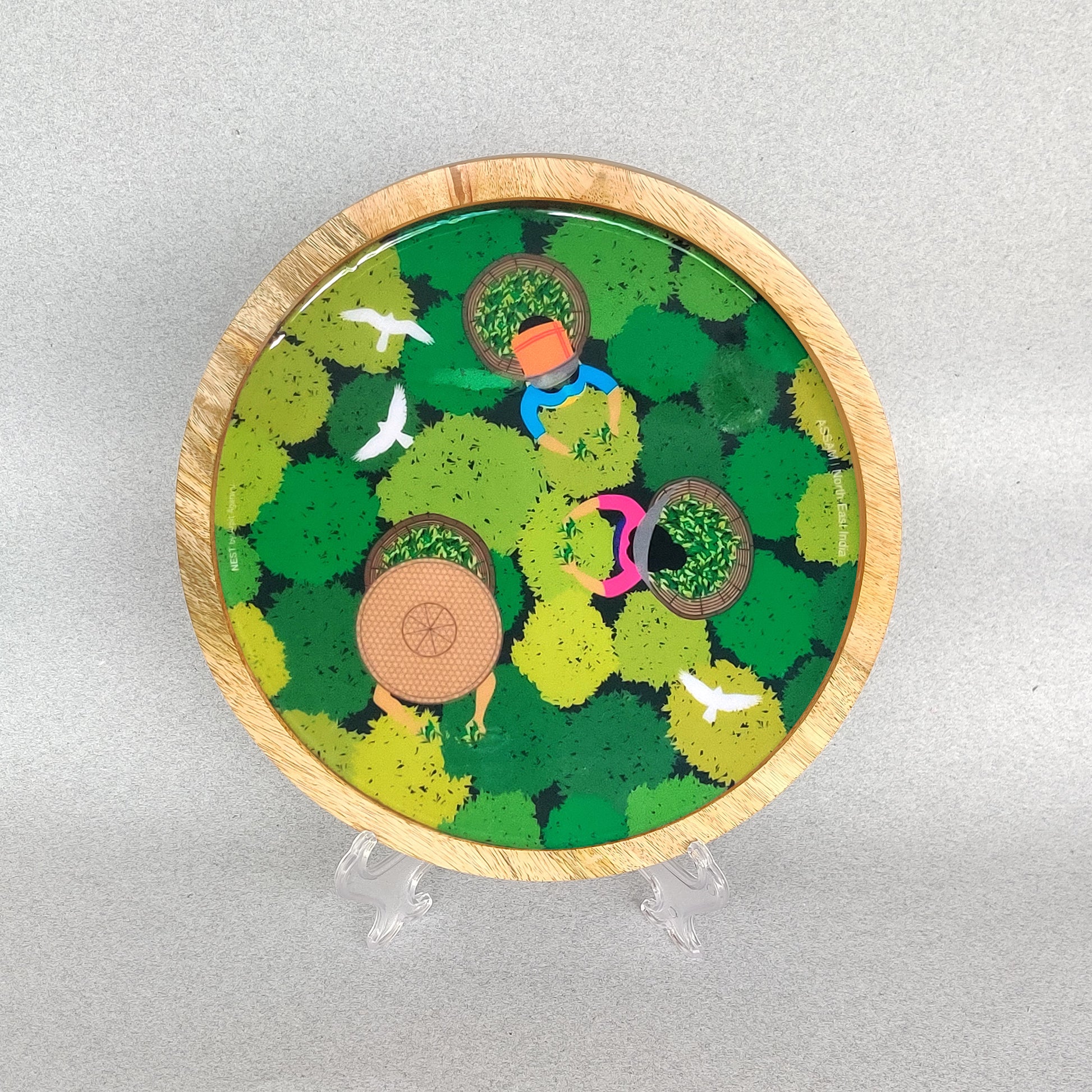 Women in the Tea Garden Wooden Wall Decor Plate