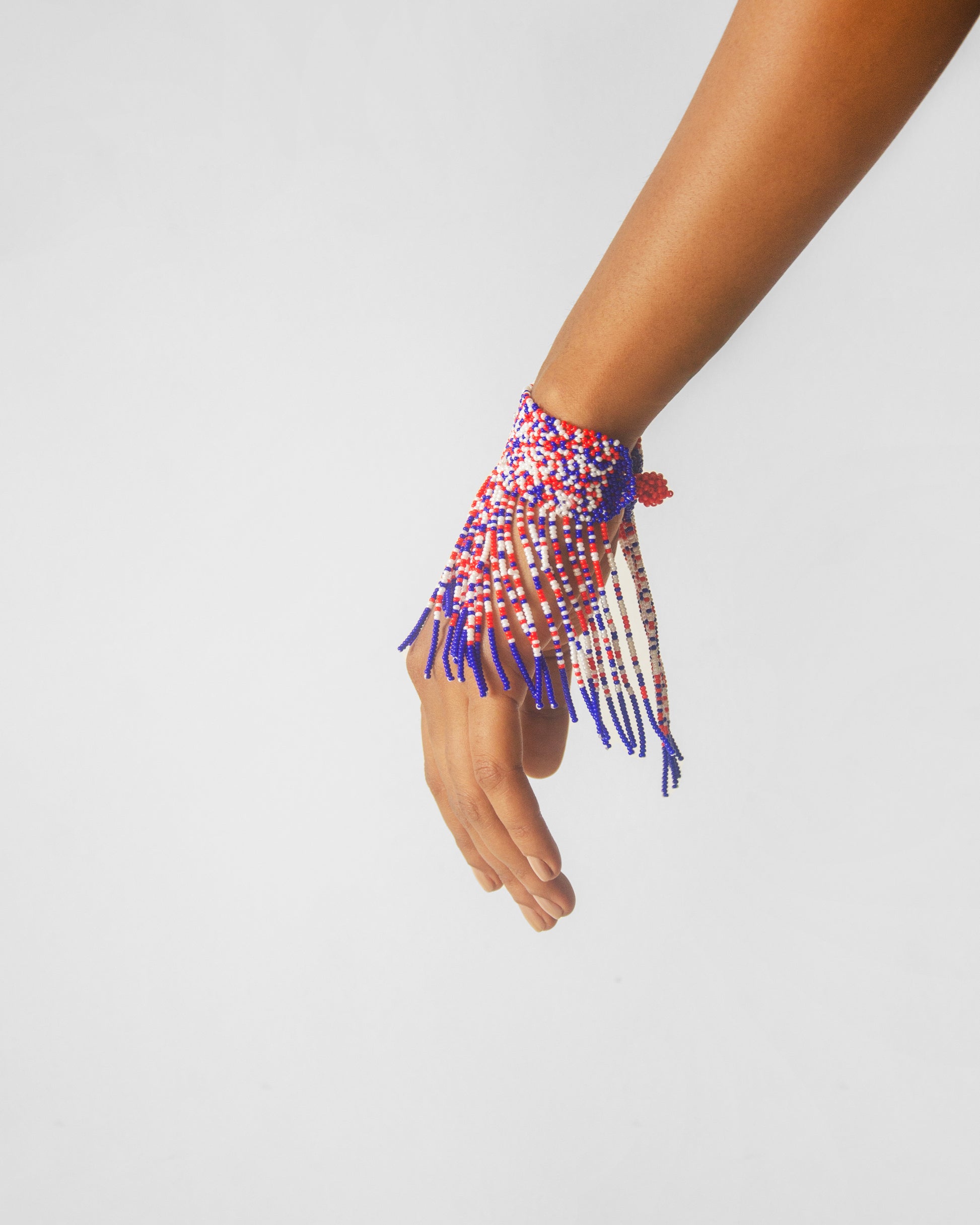 Longwa Tassel Handcuff