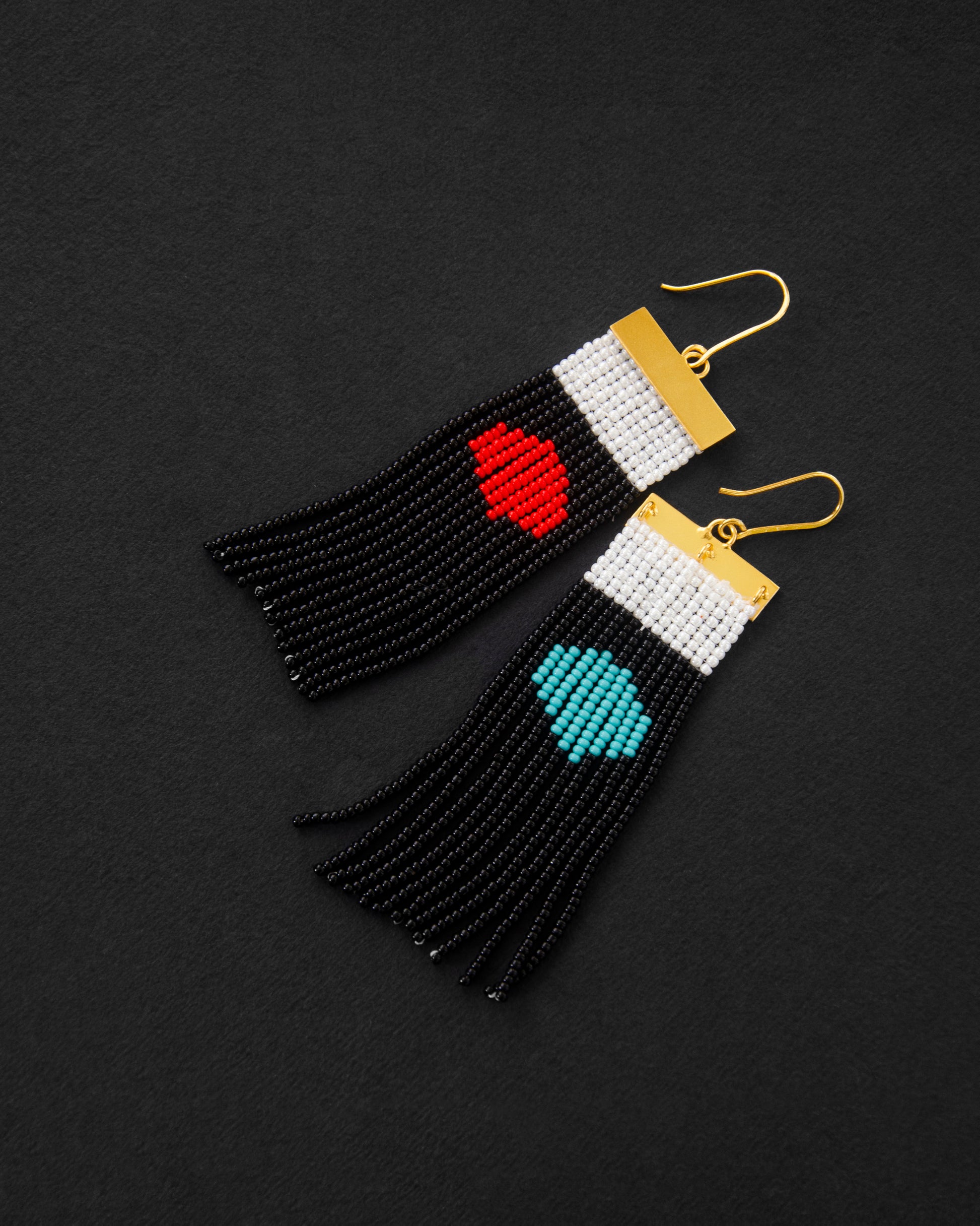 Kiphire Mismatch Earrings