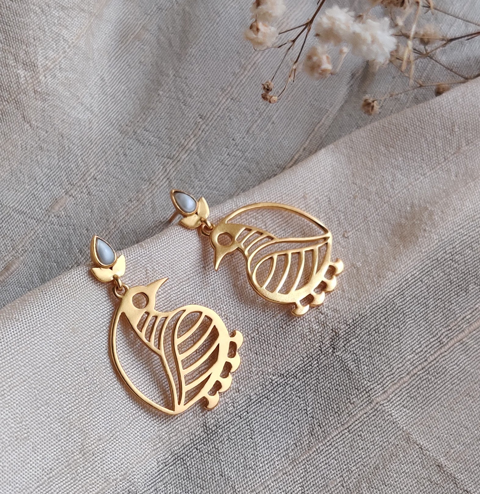 Paro Earrings