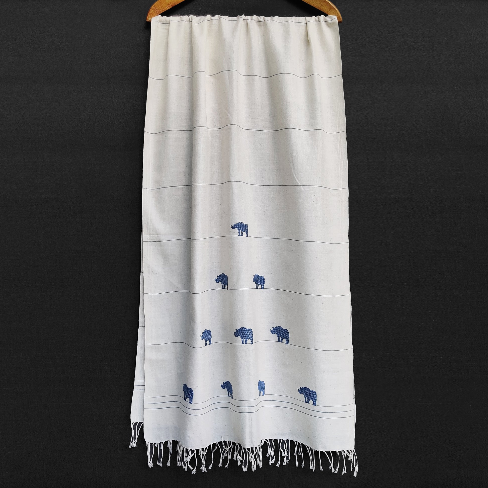 Raw White Rhino Pattern Cotton Stole