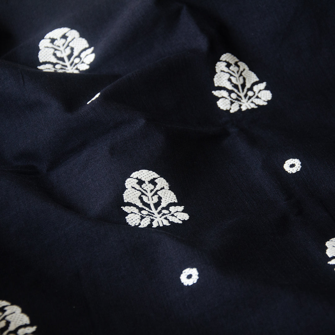 Onyx Black Ranghar Pattern Cotton Stole