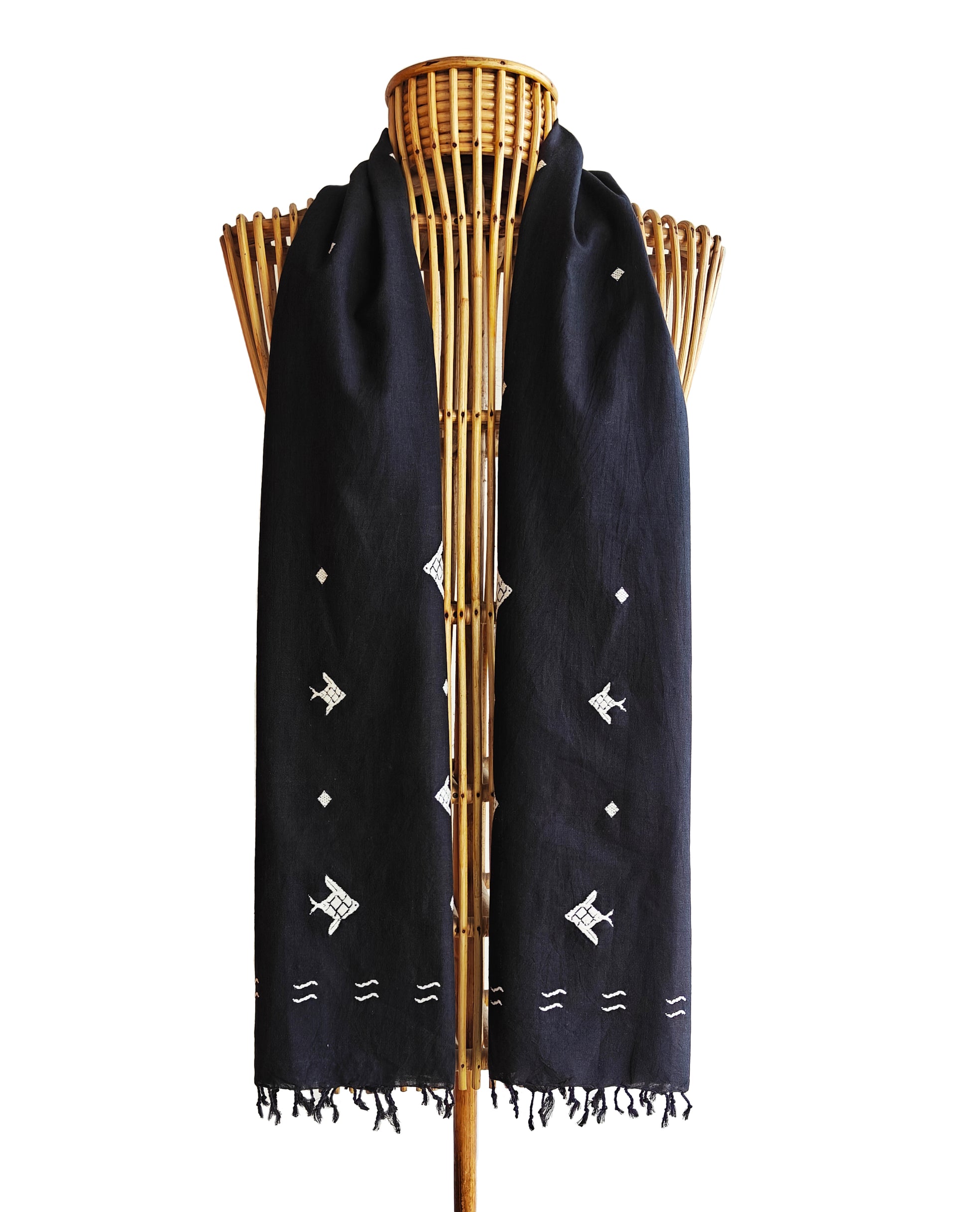 Onyx Black Fish Pattern Cotton Stole - NEST by Arpit Agarwal