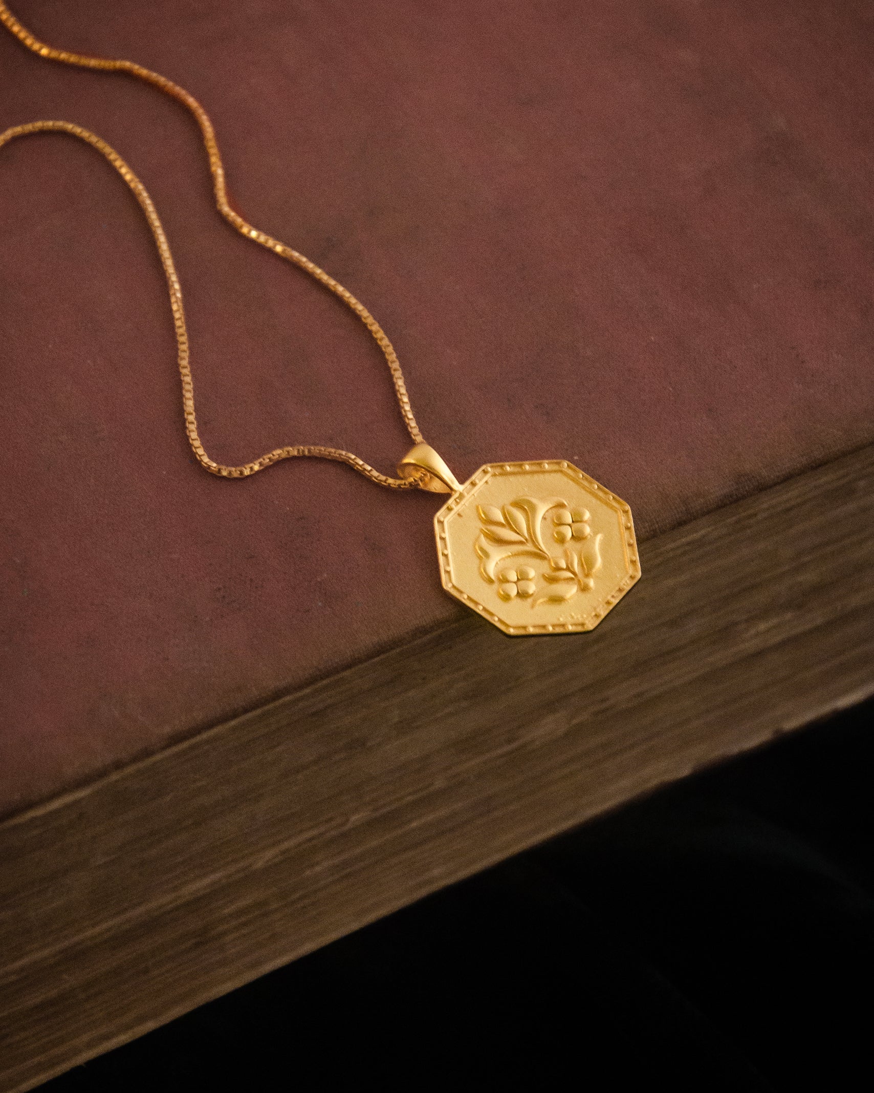 Kham Pendant