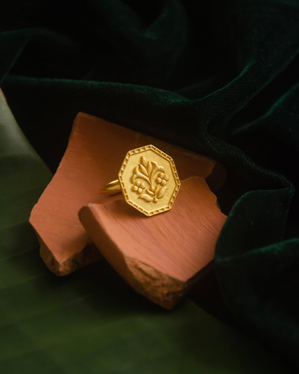 Kham Ring