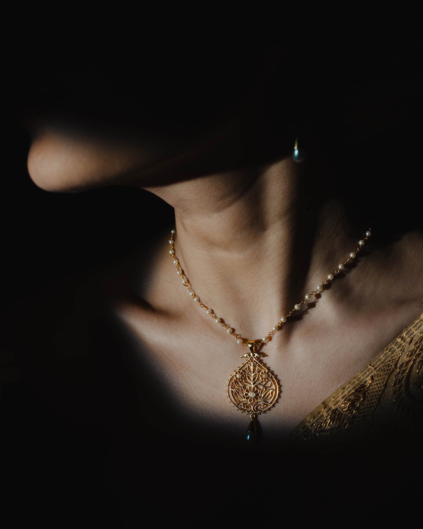 Ngam Pendant
