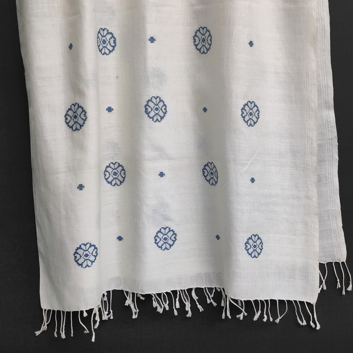 Raw White Xopun Pattern Cotton Stole - NEST by Arpit Agarwal
